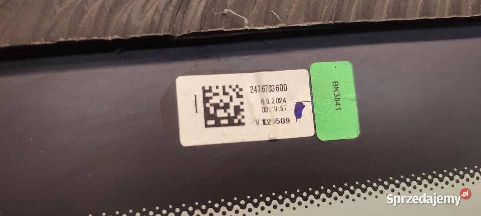 MERCEDES W247 SZYBA KAROSERYJNA PRAWY TYŁ