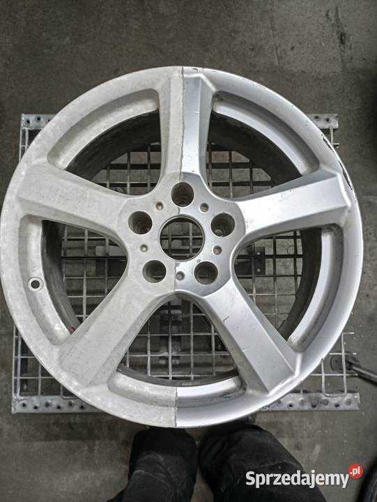 Laser pulsacyjny do czyszczenia Wielbark