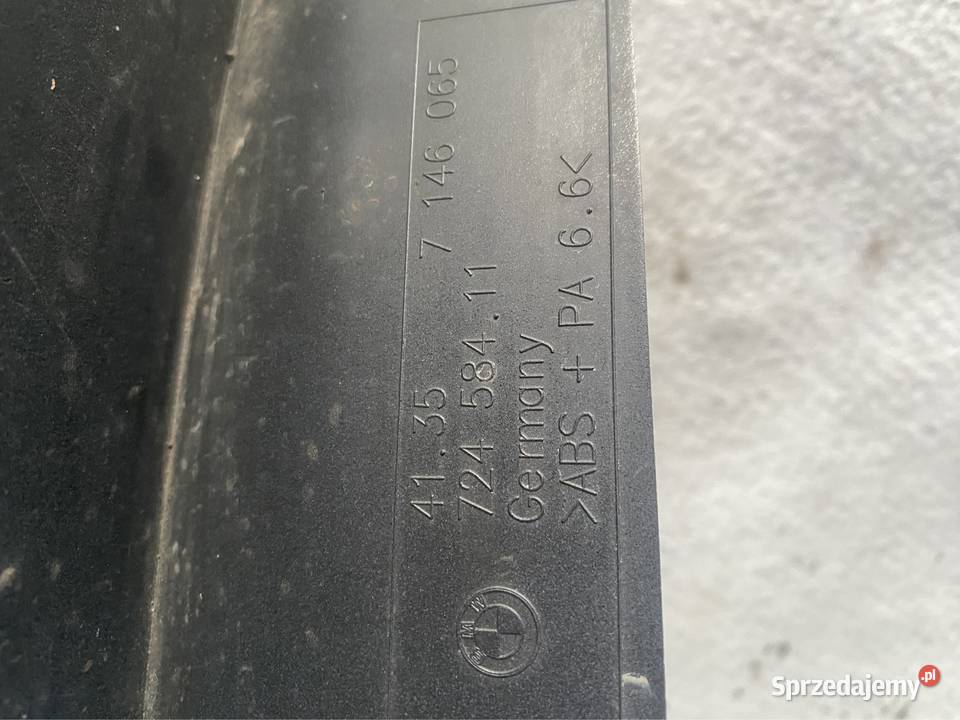 Błotnik lewy BMW 3 V e92 e93 Jasienica
