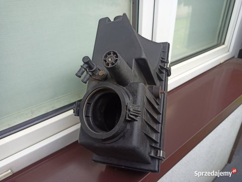 BMW E34 obudowa puszka filtra powietrza M50B20 Sieradz