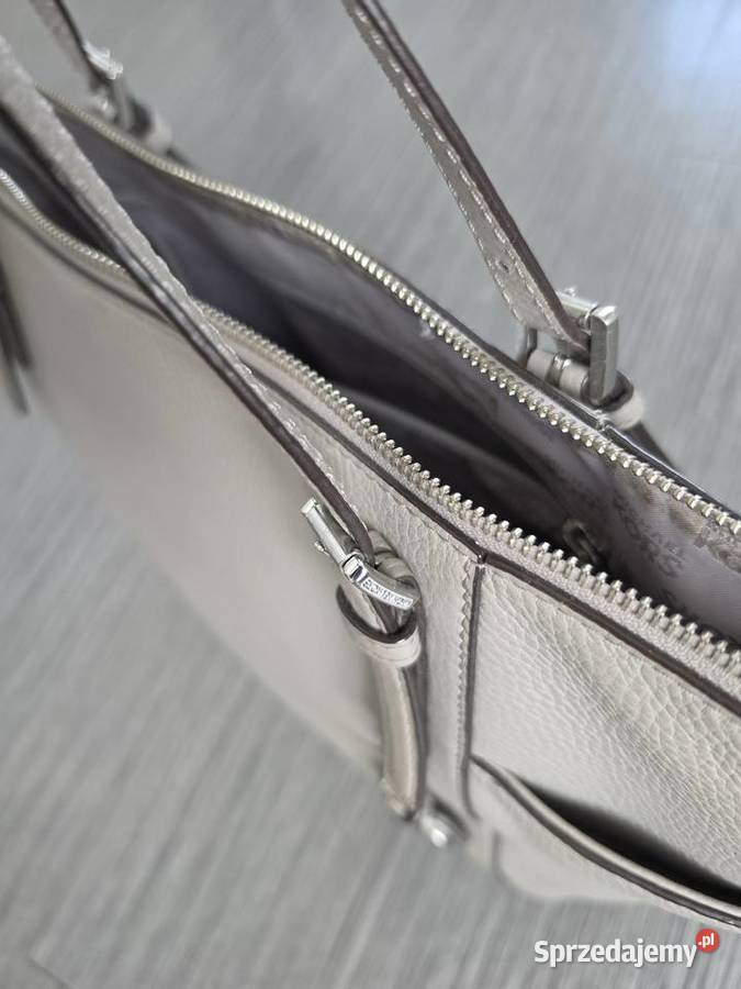 Skórzana torebka na ramię Michael Kors