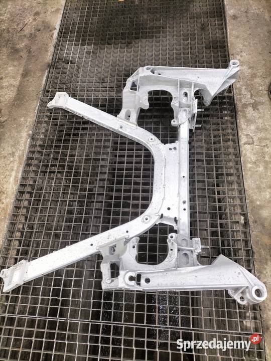 Belka zawieszenia przedniego BMW E65 E66 Poręba
