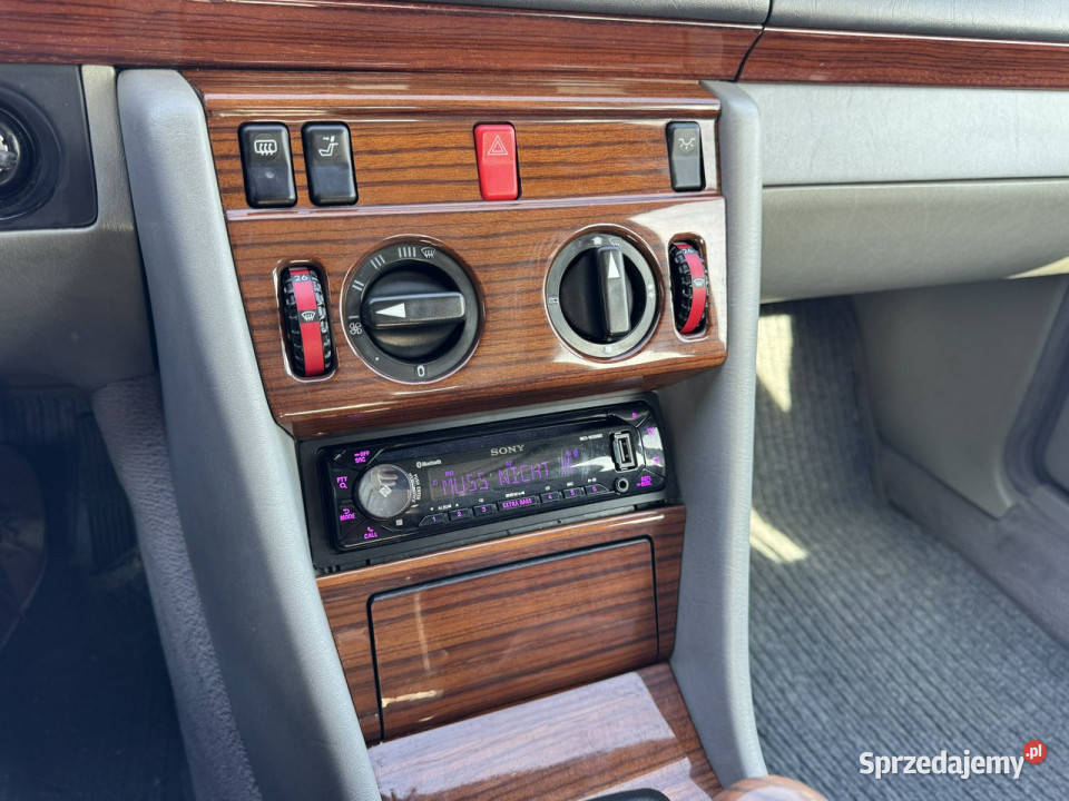 Mercedes E 200 W124 19841997 Chełm Śląski sprzedam