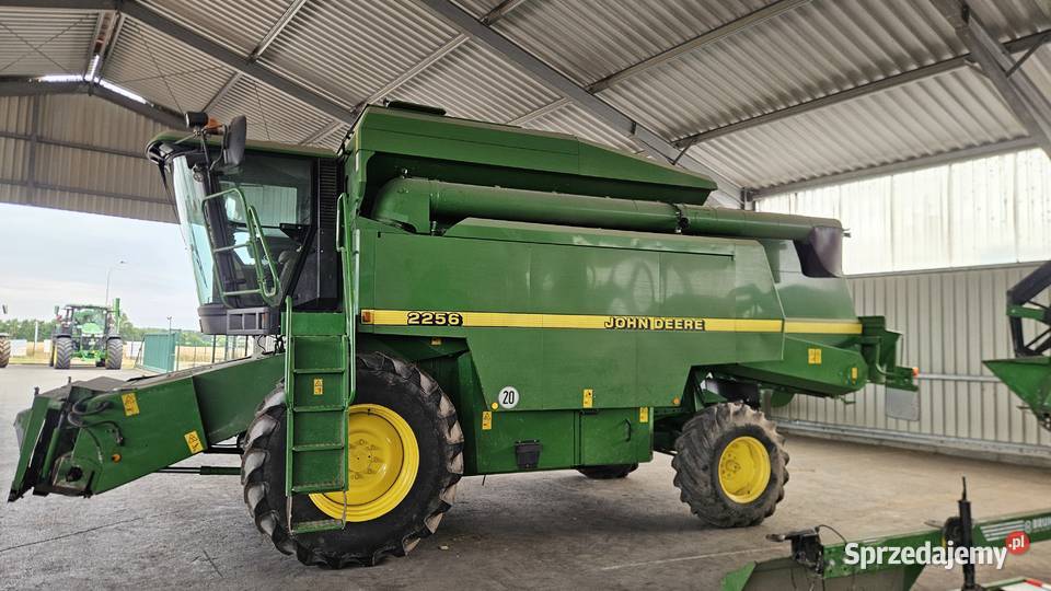 John Deere 2256 z Niemiec