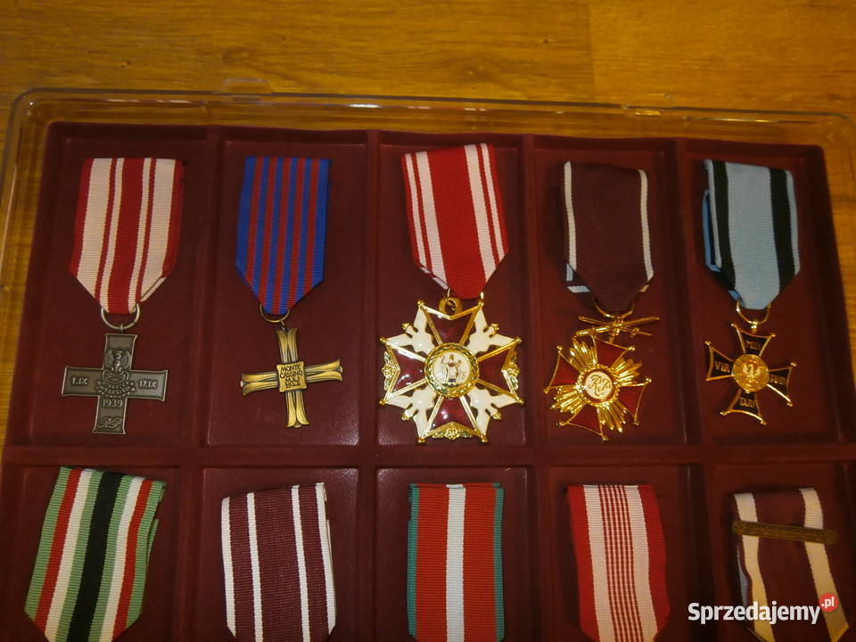Repliki odznaczeń wojskowych 29 ładny stan Militaria Antyki, Sztuka, Kolekcje Łódź