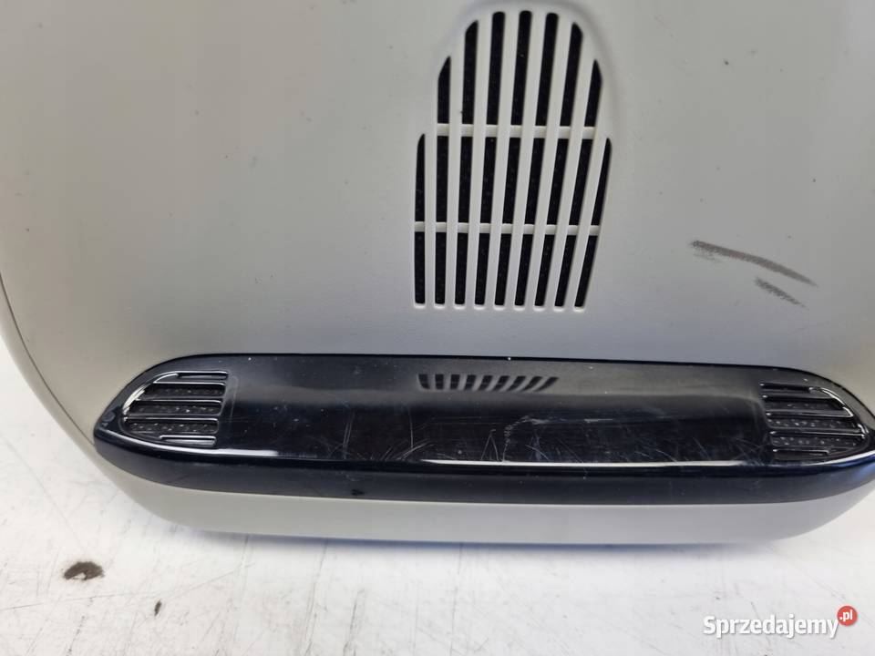 Volvo V40 II LAMPKA OŚWIETLENIA KABINY Janów sprzedam