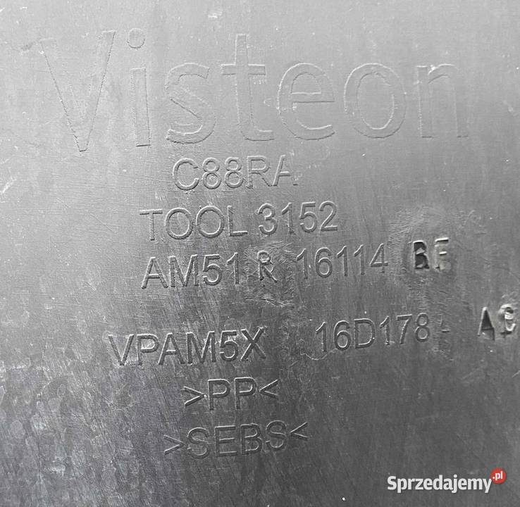 FORD FOCUS MK3 III NADKOLE PRAWE PRZÓD Radom