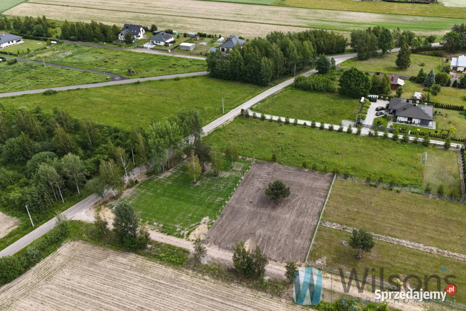 Grunt 1500m2 Błonie sprzedam