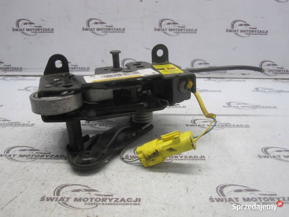 BMW F10 LIFT zamek maski 745815001 świętokrzyskie