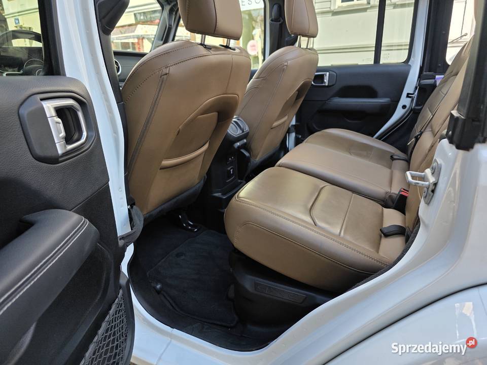 jeep wrangler sahara 20 turbo phev plugin hybrid Rok produkcji 2022 Białogard