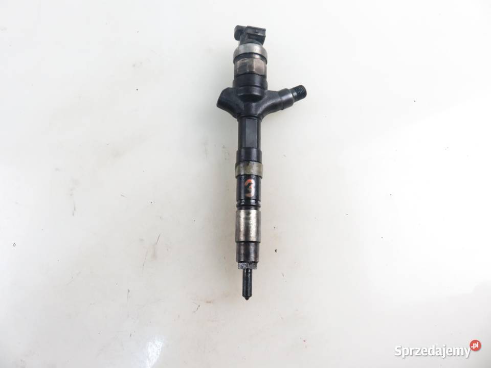 WTRYSKIWACZ TOYOTA AVENSIS T25 20 D4D 236700G040 osobowe małopolskie sprzedam