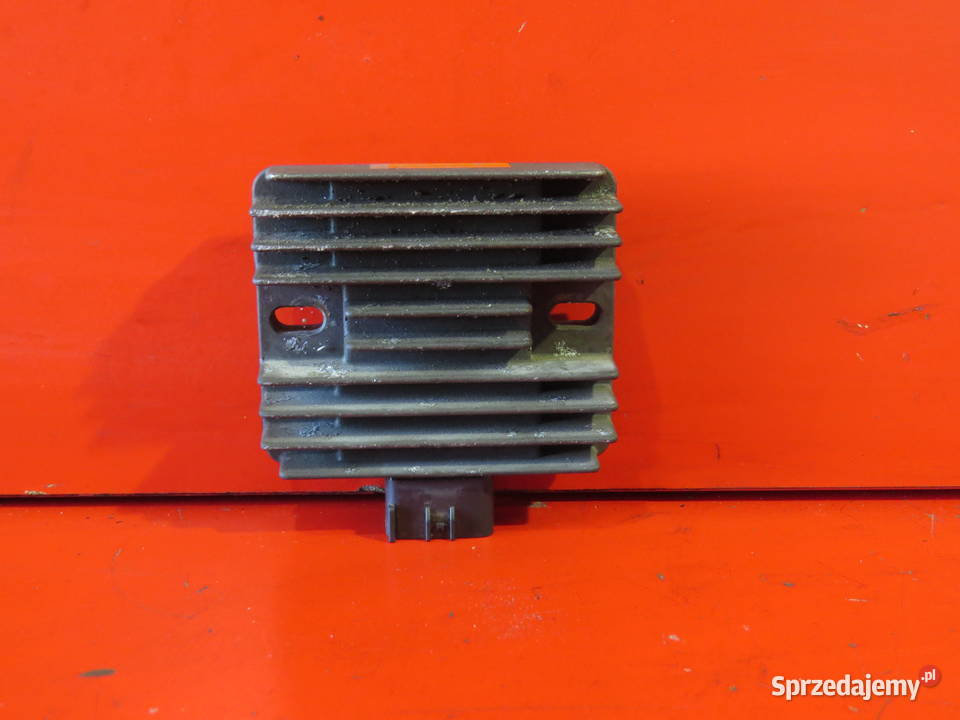YAMAHA MAJESTY 400 250 2007 regulator napięcia Regulatory napięcia