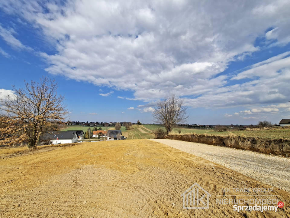 Działka budowlana SzarówKłaj szeroka 29m media utwardzona Sprzedaż Szarów