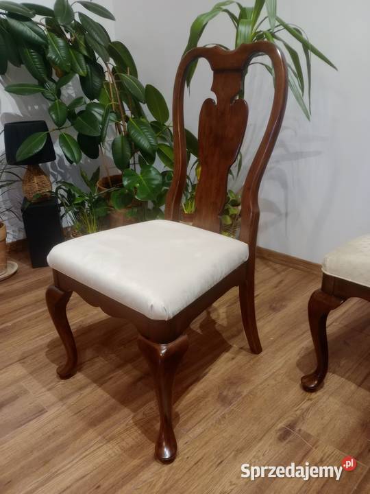 Stylowe 4 krzesła renowacji Okazja wielkopolskie