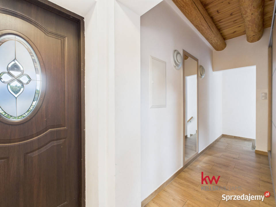 Dom wolnostojący Kamion 246m2 Sprzedaż łódzkie