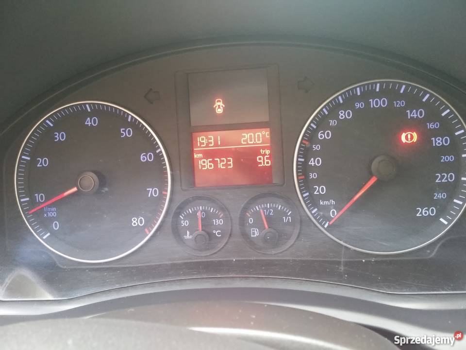 Volkswagen Golf Volkswagen GOLF V 16 102 NIE FSI lakier metallic Motoryzacja Koźle