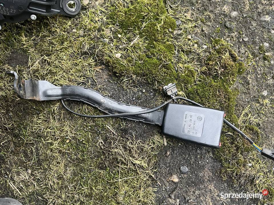 Volkswagen Golf 5 v zapinka pasa pasażera Rybnik