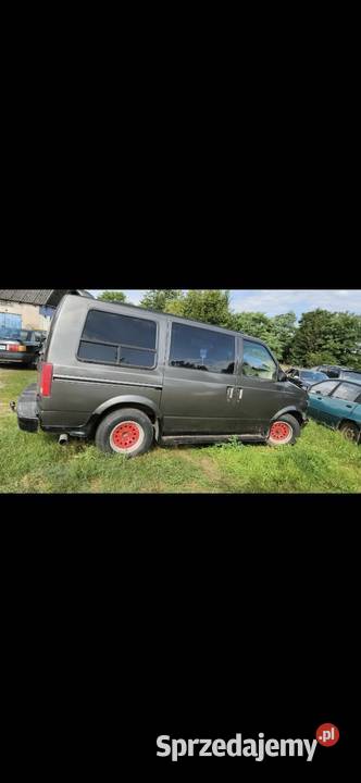 Samochód van chevrolet astro 43 lpg Wieleń