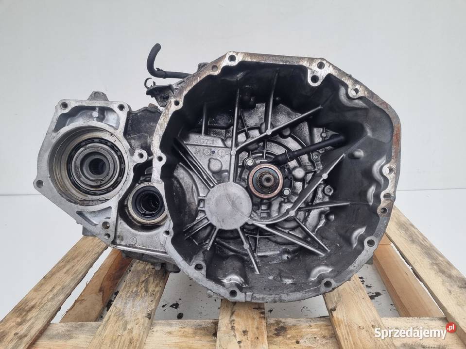 Nissan Qashqai J10 20 DCI SKRZYNIA BIEGÓW manual Skrzynie biegów manualne Rudka