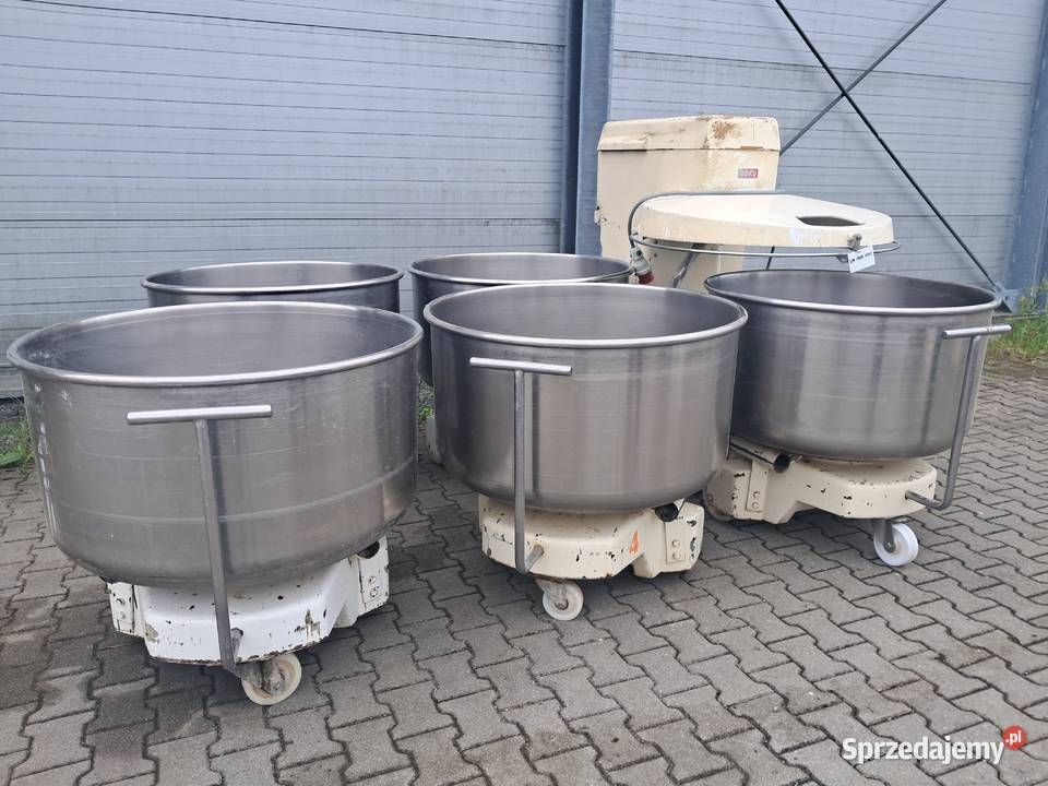 Miesiarka z dzieżą wyjezdną Boku SK 240A Rzeszów