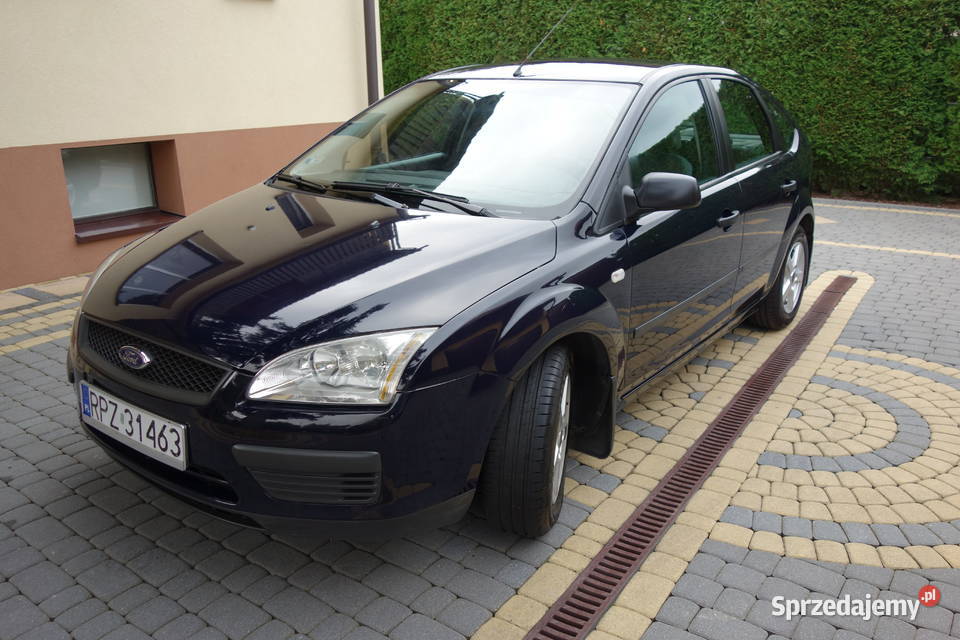 Ford Focus MK2 Hatchback 16 benzyna gaz 2005r