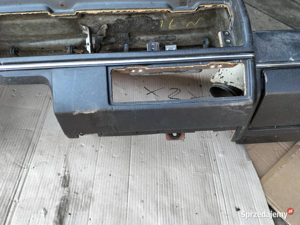 VW GOLF II 2 JETTA 2 DESKA ROZDZIELCZA KONSOLA osobowe lubelskie Kamień-Kolonia sprzedam