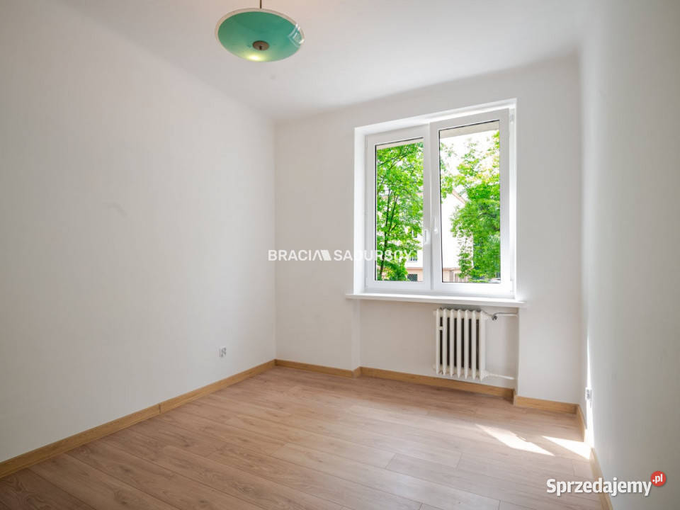 sprzedaży mieszkania 49m2 2 pokojowe Kraków Sprzedaż Nieruchomości