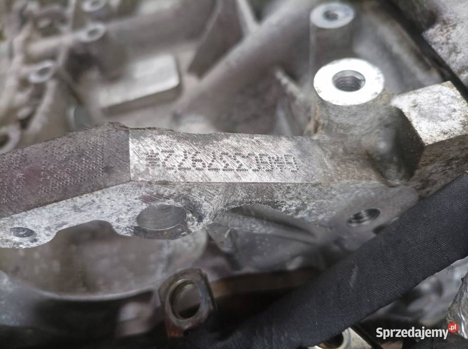 SILNIK KOMPLETNY BENZYNA P68233205AC 36