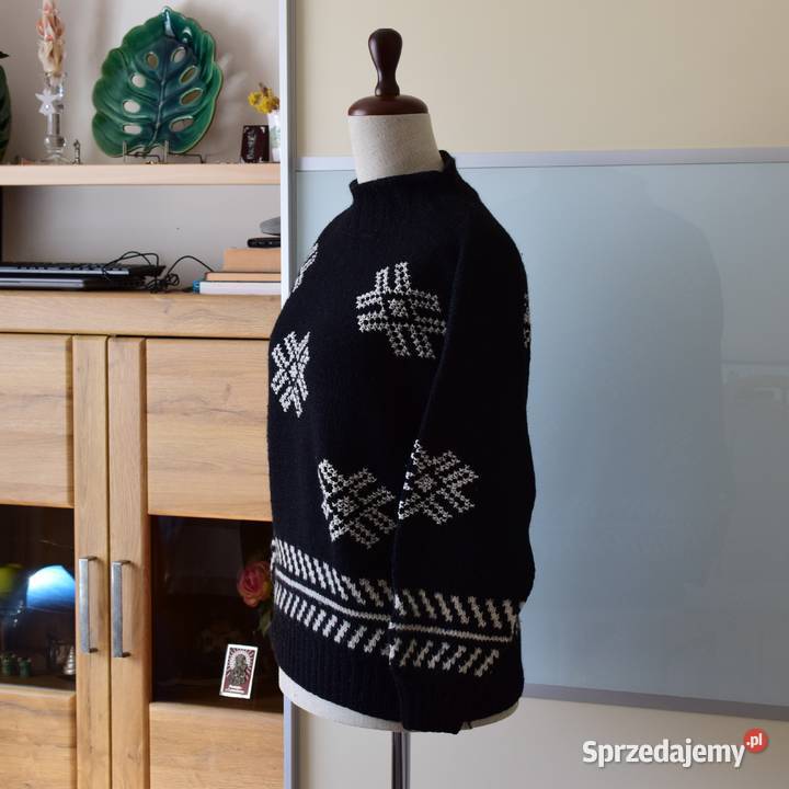 Sweter czarny w białe ornamenty gwiazdki Inny wzór Bydgoszcz sprzedam