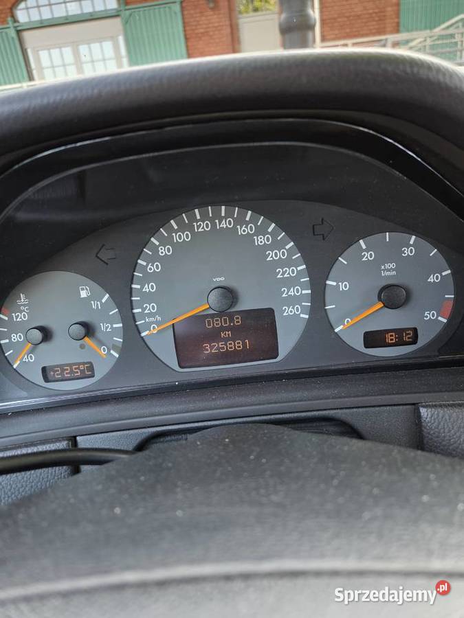 Mercedes W210 E270 2002r diesel Miłoszów