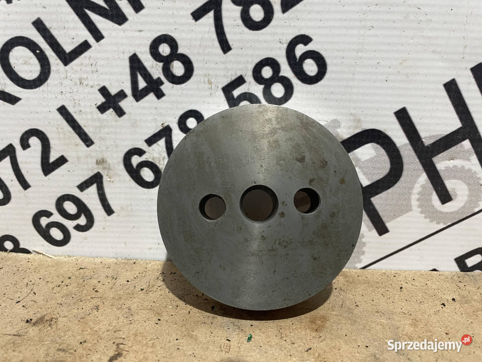 John Deere 6068 wał koła pośredniego R534218 Pozostałe sprzedam