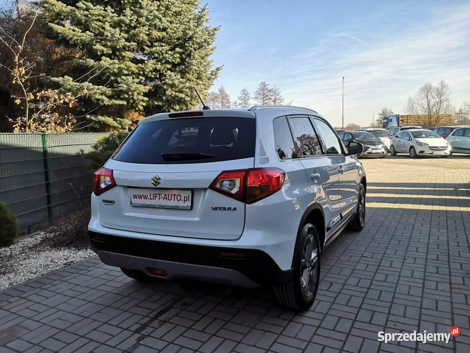 Suzuki Vitara 16 Benzyna 120 Klimatronik Salon garażowany