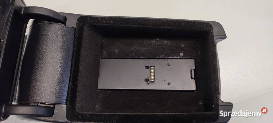 AUDI A6 C6 PODŁOKIETNIK 4F0864114 Podłokietniki