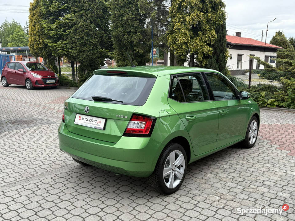 koda Fabia 10 MPI Bezwypadkowy Gwarancja III śląskie Tarnowskie Góry