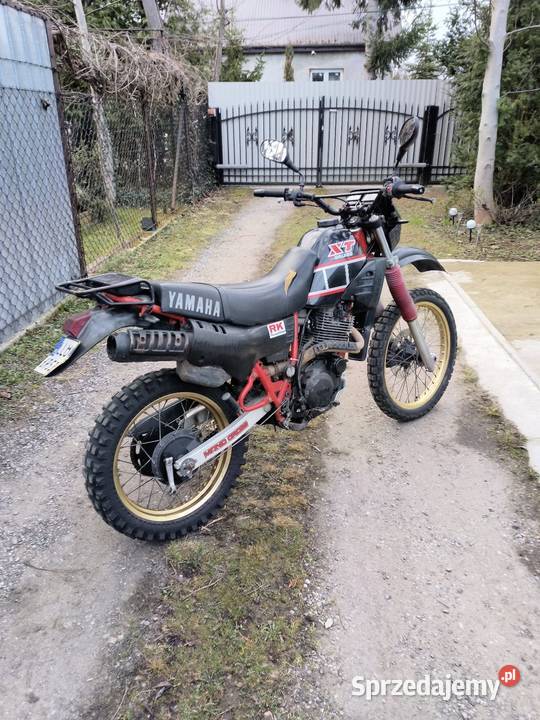Yamaha XT600 na chodzie z papierami do mazowieckie