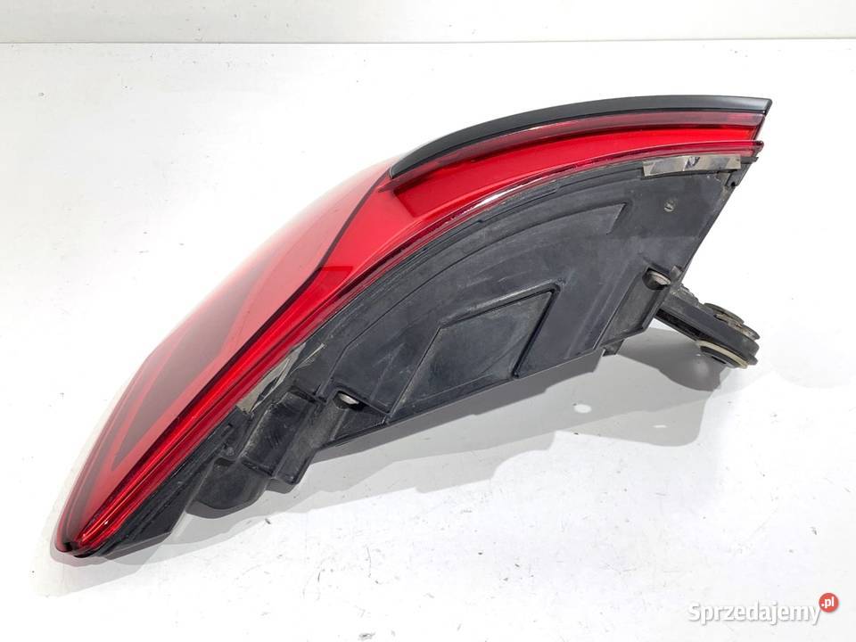 LAMPA PRAWY TYŁ AUDI A6 C8 4K5945092E Kombi