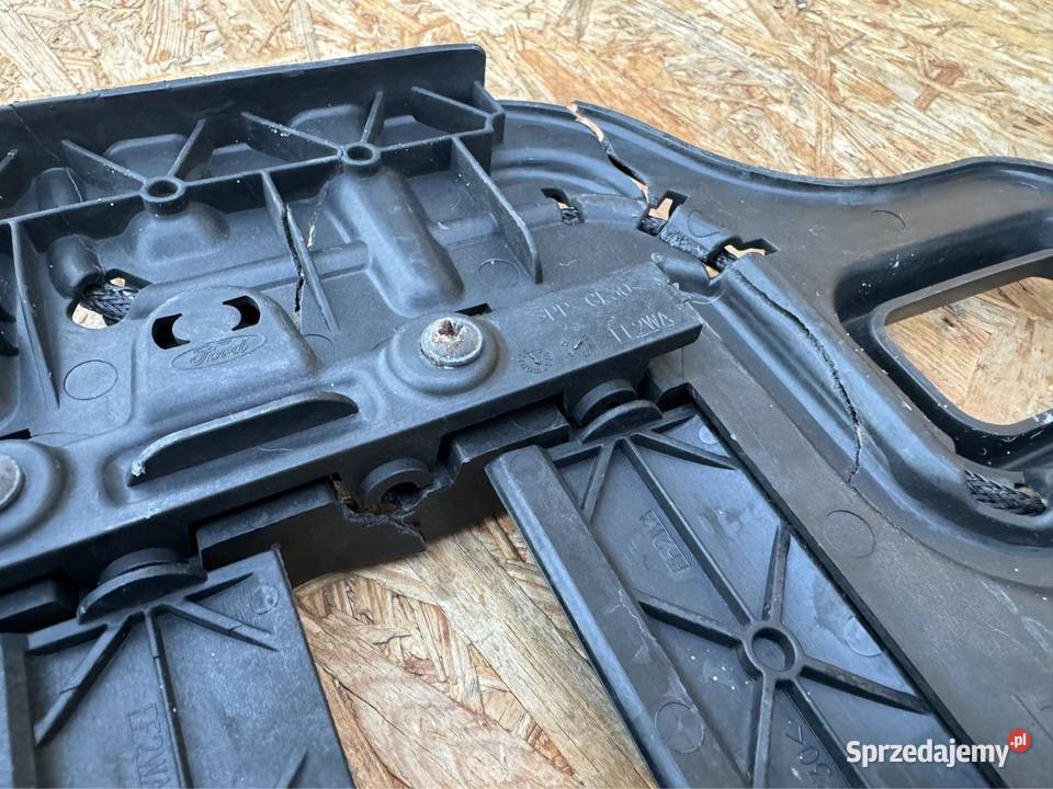 Roleta żaluzja wlot powietrza focus mk3 Międzychód