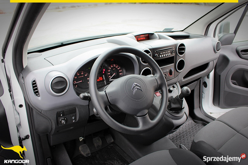 Peugeot Partner Citroen Berlingo Wypozyczalnia podkarpackie Rzeszów usługi moto