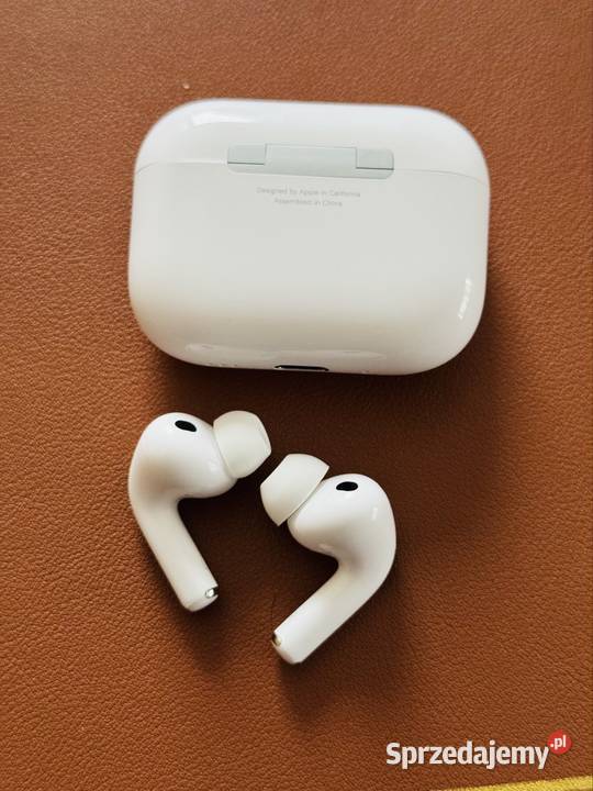 AirPods Pro 3 generacji NOWE słuchawki z wielkopolskie Poznań sprzedam