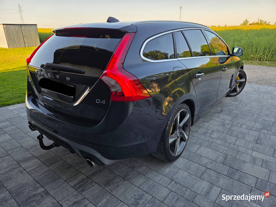 Volvo v60 20D RDESIGN Zarejestrowany Ważne diesel lubelskie