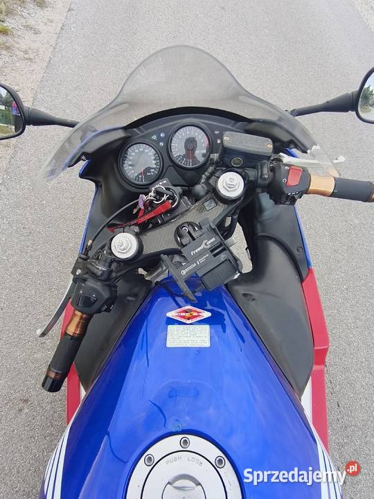 Honda CBR F4 nieuszkodzony Kutno
