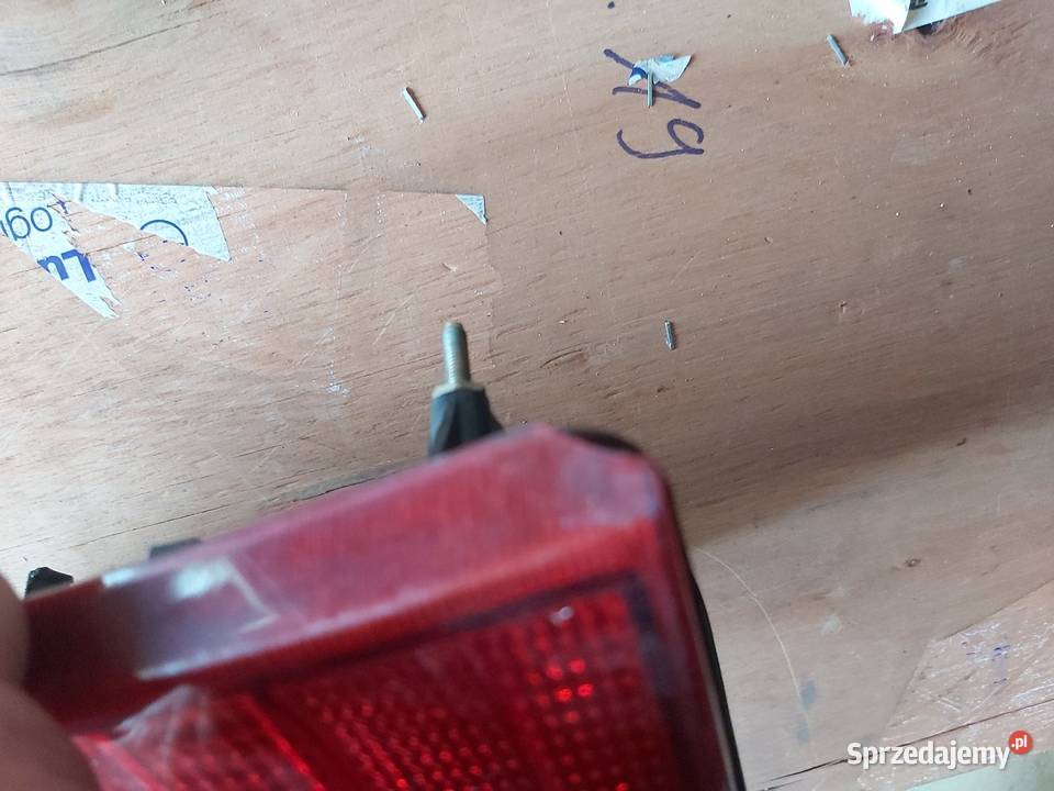 Lampy tylne tył w124 kombi ULO Mercedes oryginał sprzedam