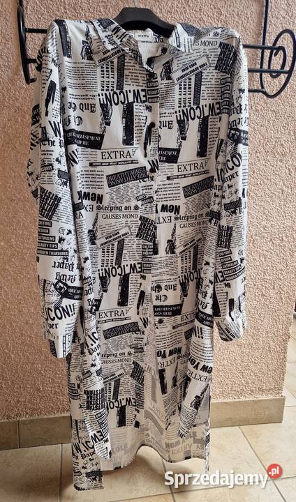 Oryginalny cienki płaszczyk z nadrukiem marka czarny Lublin sprzedam