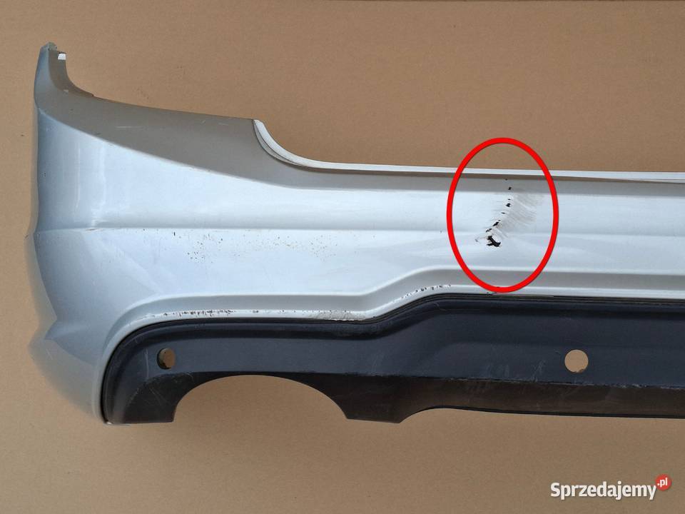 MERCEDES CKLASA W204 LIFT KOMBII AMG ZDERZAK TYŁ Zderzaki Bieleń