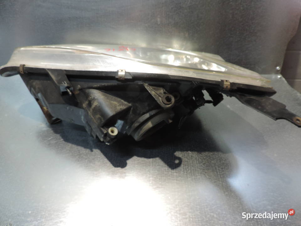 HONDA CIVIC 7 VII LAMPA PRAWY PRZÓD sprzedam
