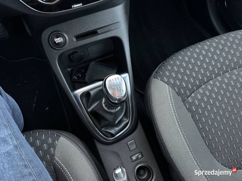 Renault Captur 12 BENZYNA Klimatronik Nawigacja możliwa zamiana sprzedam