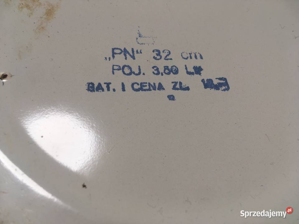 Miska biała metalowa 32 PRL biały Kołobrzeg