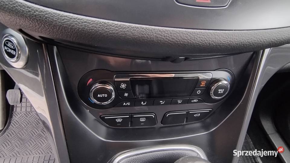 Ford Kuga 4x4 Titanium bezwypadkowy diesel