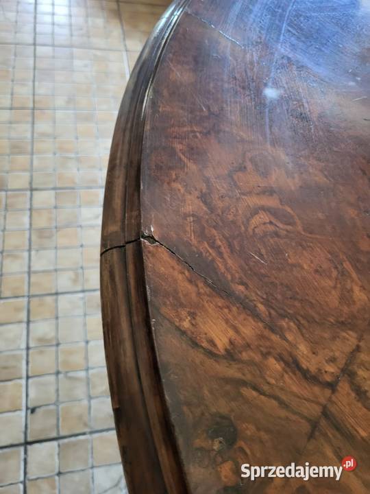 Antyczny stół z dwoma fotelami śląskie