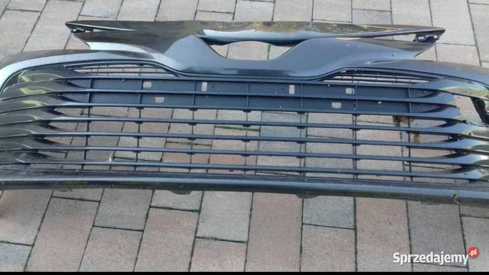 ToyotaCamry zderzak przód oryginalny VIII8 osobowe Zderzaki łódzkie Łask